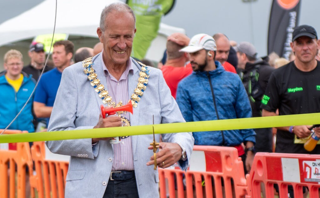 Runners stride out for homelessness in Southend – HARP24