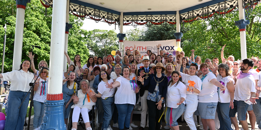 Vox & Roll: Southend Vox and Vox Chamber bring the Great American Songbook to Priory Park Bandstand
